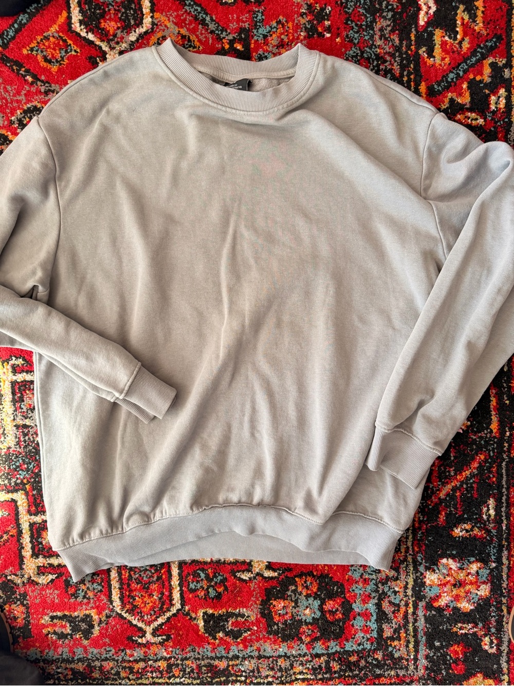 H&M Men's Gray Crewneck sweatshirt